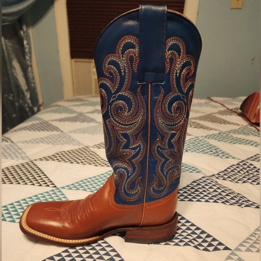 Women boots
